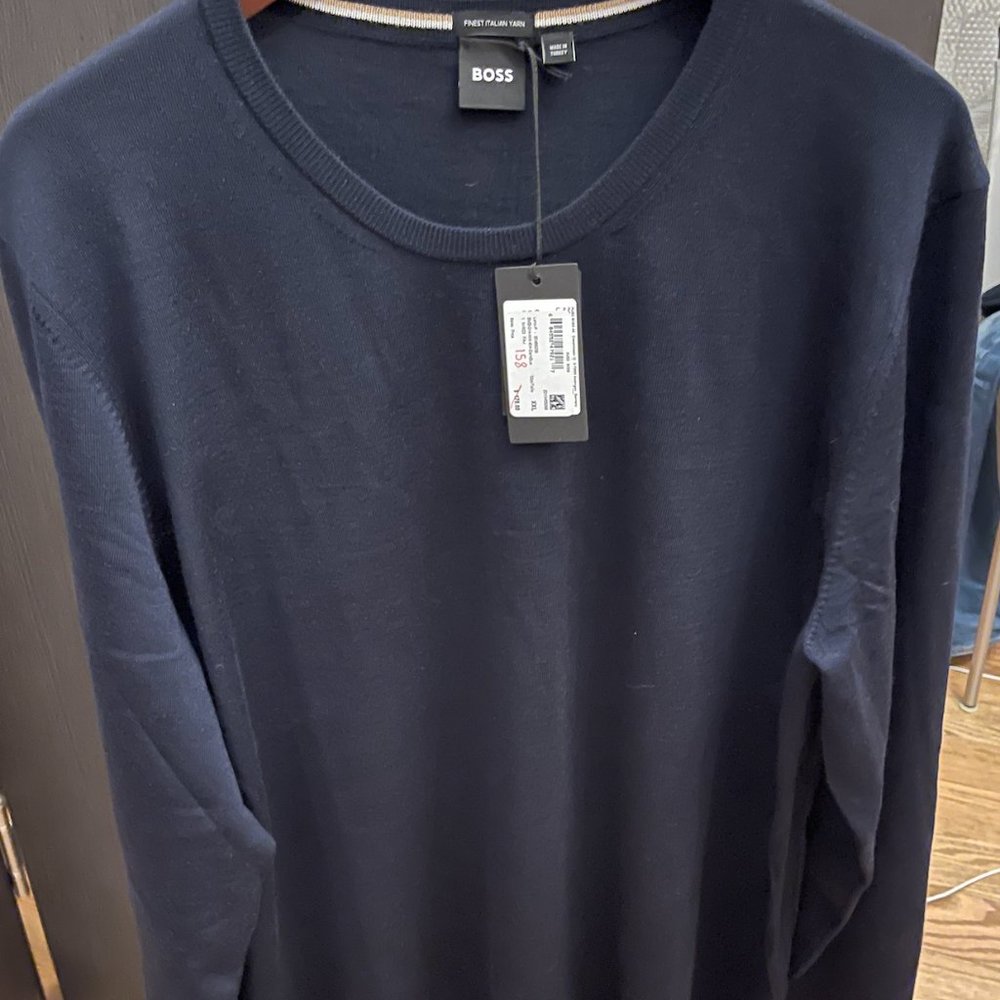 boss sweater